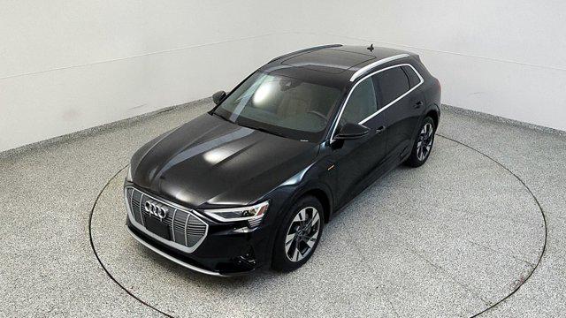 2021 Audi e-tron Premium quattro