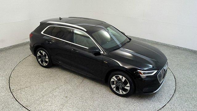 2021 Audi e-tron Premium quattro