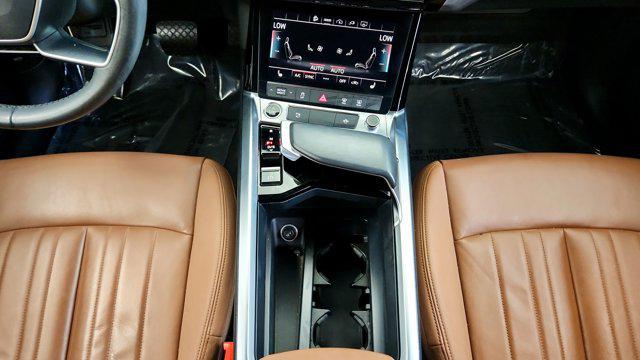 2021 Audi e-tron Premium quattro