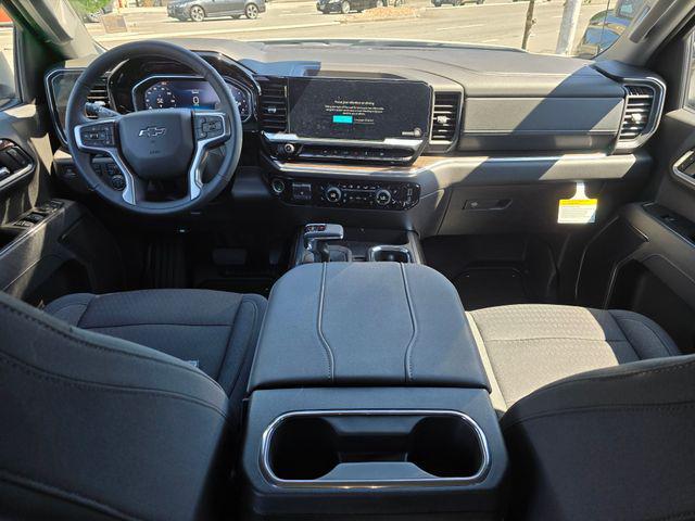 2025 Chevrolet Silverado 1500 4WD Crew Cab Short Bed RST