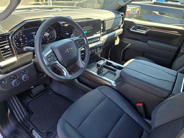2025 Chevrolet Silverado 1500 4WD Crew Cab Short Bed RST