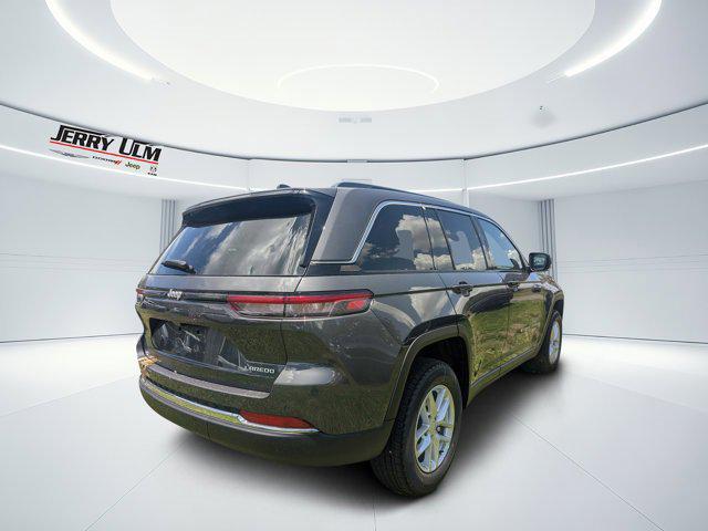 2025 Jeep Grand Cherokee GRAND CHEROKEE LAREDO X 4X2
