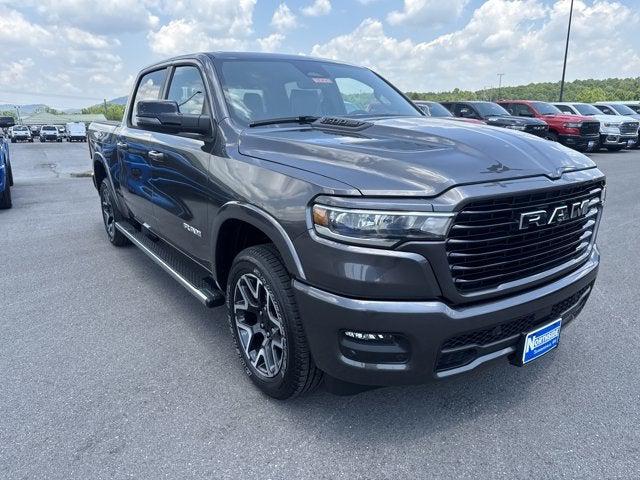 2025 RAM Ram 1500 RAM 1500 LARAMIE CREW CAB 4X4 57 BOX
