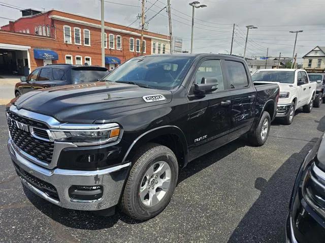 2025 RAM Ram 1500 RAM 1500 BIG HORN CREW CAB 4X4 57 BOX