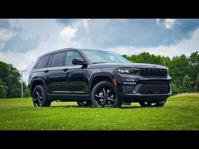 2025 Jeep Grand Cherokee GRAND CHEROKEE LIMITED 4X4