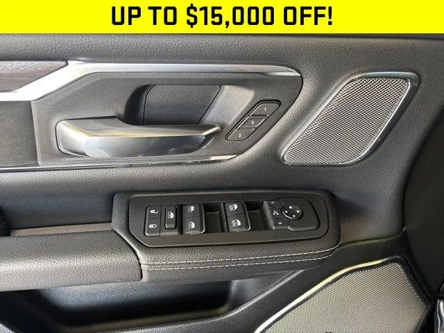2025 RAM Ram 1500 RAM 1500 LARAMIE CREW CAB 4X4 57 BOX