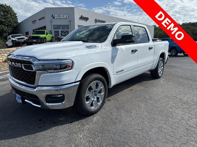 2025 RAM Ram 1500 RAM 1500 LONE STAR CREW CAB 4X2 57 BOX