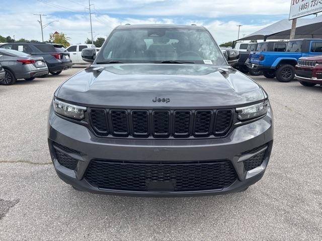 2025 Jeep Grand Cherokee GRAND CHEROKEE ALTITUDE 4X2