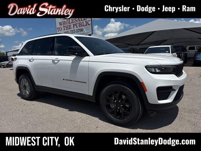 2025 Jeep Grand Cherokee GRAND CHEROKEE ALTITUDE 4X4
