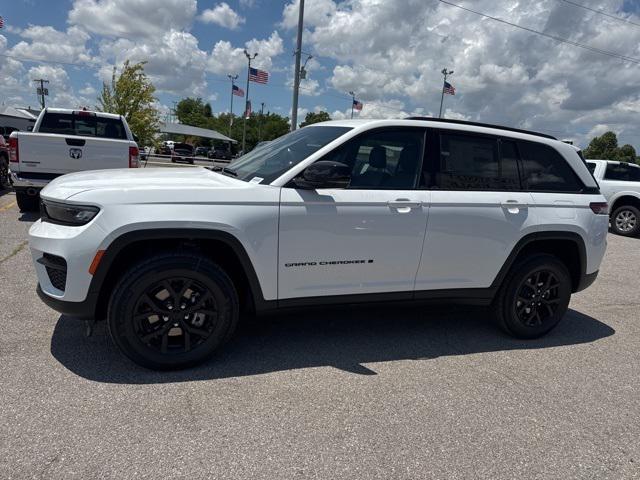 2025 Jeep Grand Cherokee GRAND CHEROKEE ALTITUDE 4X4