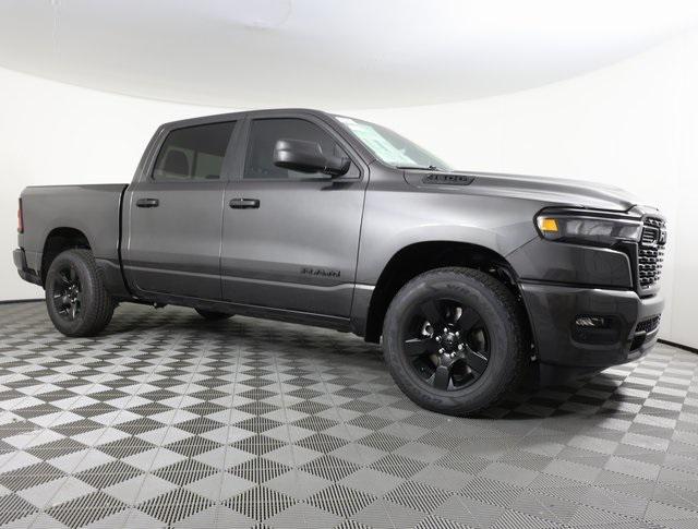 2025 RAM Ram 1500 RAM 1500 TRADESMAN CREW CAB 4X2 57 BOX