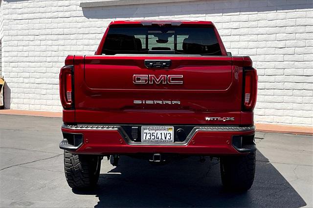 2022 GMC Sierra 1500 4WD Crew Cab Short Box AT4X