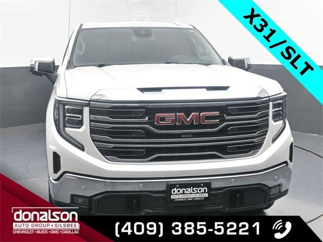 2022 GMC Sierra 1500 4WD Crew Cab Short Box SLT