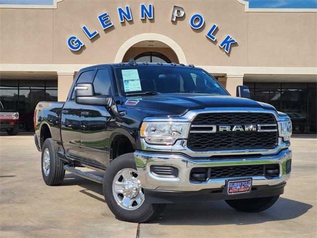 2024 RAM 2500 Tradesman Crew Cab 4x4 64 Box