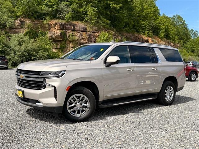 2023 Chevrolet Suburban 4WD LT