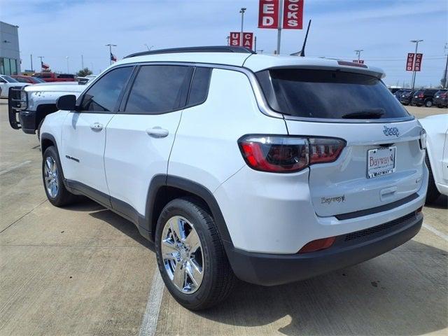 2022 Jeep Compass Latitude FWD