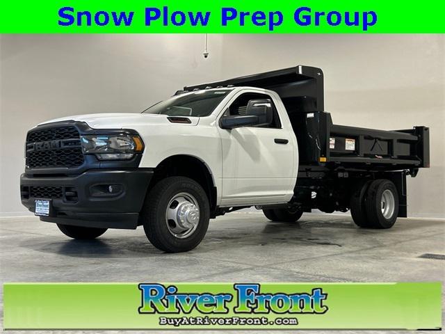2024 RAM Ram 3500 Chassis Cab RAM 3500 TRADESMAN CHASSIS REGULAR CAB 4X4 84 CA