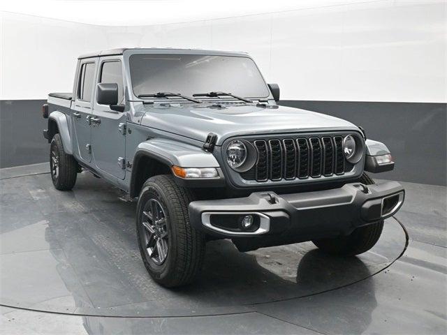 2024 Jeep Gladiator Sport S