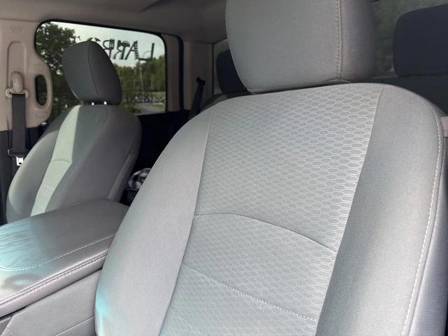 2017 RAM 2500 Tradesman Crew Cab 4x4 64 Box