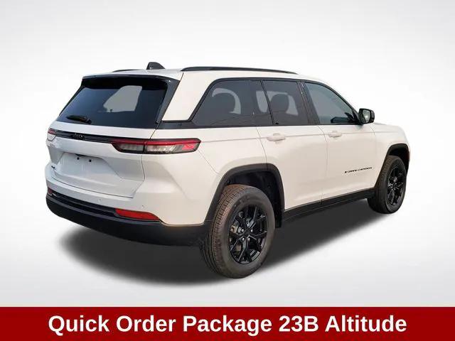 2024 Jeep Grand Cherokee Altitude 4x4 2024 Jeep Grand Cherokee Altitude 4x4