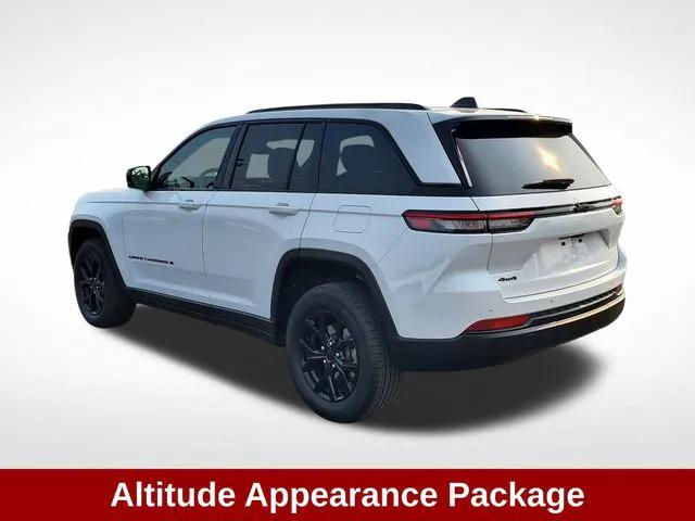 2024 Jeep Grand Cherokee Altitude 4x4 2024 Jeep Grand Cherokee Altitude 4x4