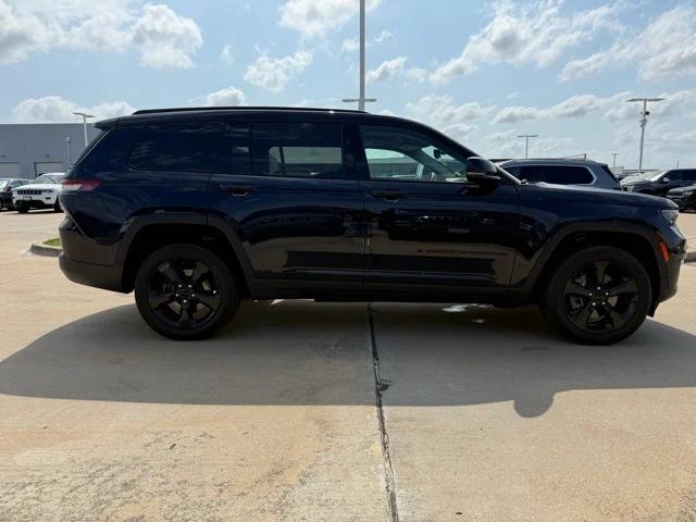 2024 Jeep Grand Cherokee L Limited 4x2