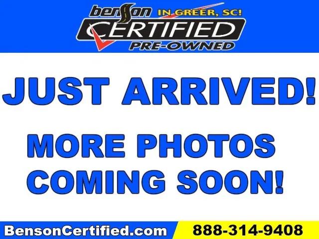 2017 RAM 1500 Express Crew Cab 4x4 57 Box