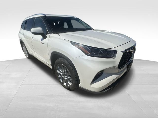 2021 Toyota Highlander Hybrid Limited