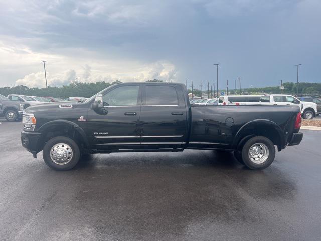 2024 RAM 3500 Limited Crew Cab 4x4 8 Box