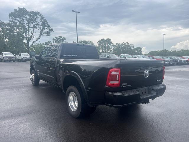 2024 RAM 3500 Limited Crew Cab 4x4 8 Box