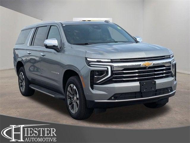 2025 Chevrolet Suburban 4WD LT