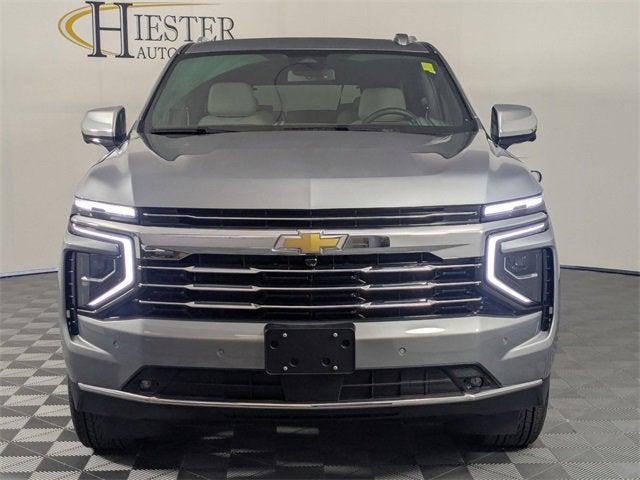 2025 Chevrolet Suburban 4WD LT