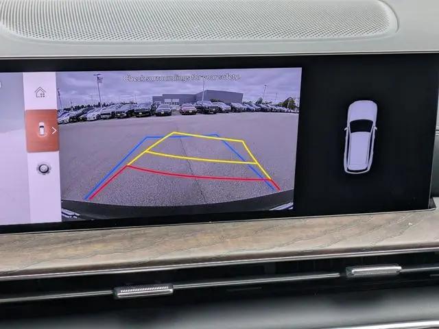 2025 Genesis GV80 2.5T Select AWD