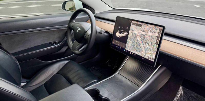 2020 Tesla Model 3 Standard Range Plus Rear-Wheel Drive