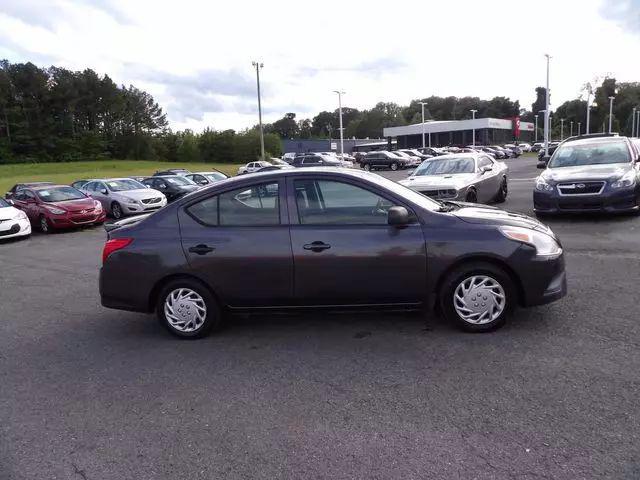 2015 Nissan Versa 1.6 S+