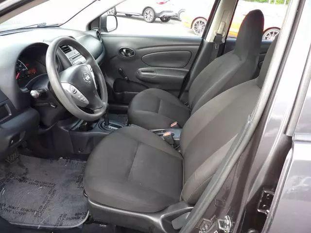 2015 Nissan Versa 1.6 S+