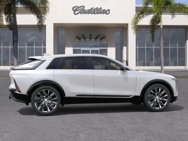 2025 Cadillac iQ Luxury w/1SE