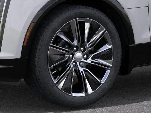 2025 Cadillac iQ Luxury w/1SE