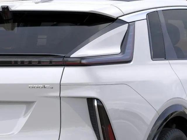 2025 Cadillac iQ Luxury w/1SE