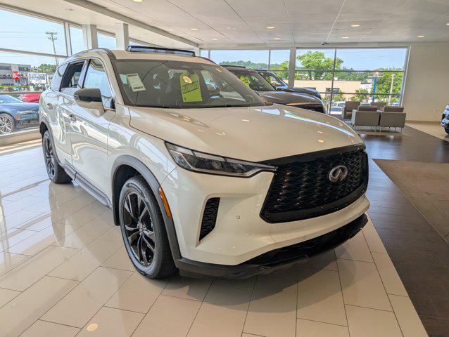 2025 INFINITI QX60 LUXE AWD