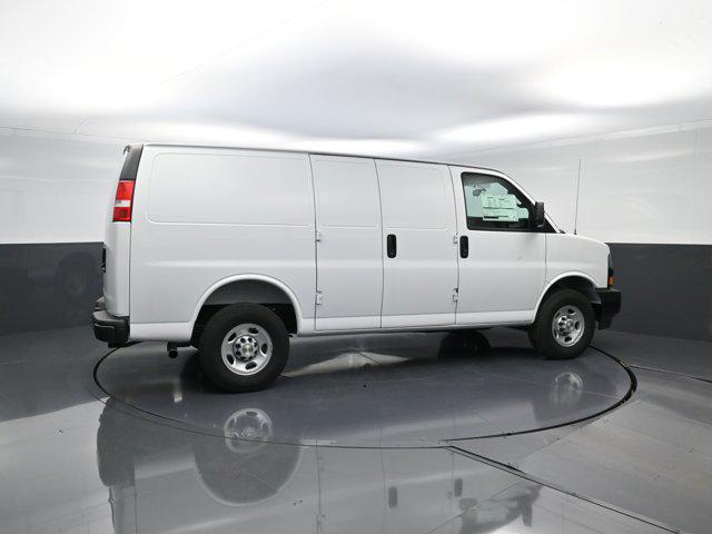 2025 Chevrolet Express Cargo Van RWD 2500 Regular Wheelbase WT