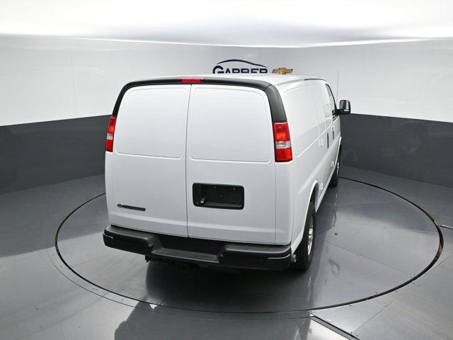 2025 Chevrolet Express Cargo Van RWD 2500 Regular Wheelbase WT