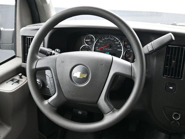 2025 Chevrolet Express Cargo Van RWD 2500 Regular Wheelbase WT