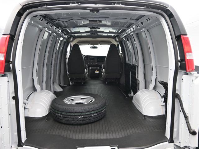 2025 Chevrolet Express Cargo Van RWD 2500 Regular Wheelbase WT