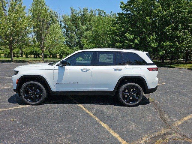 2025 Jeep Grand Cherokee GRAND CHEROKEE ALTITUDE X 4X4