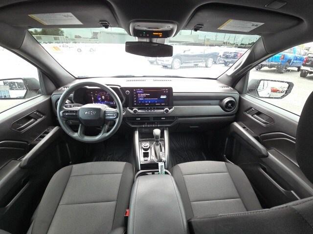 2023 Chevrolet Colorado 4WD Crew Cab Short Box Trail Boss