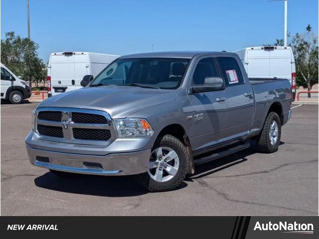 2019 RAM 1500 Classic SLT Crew Cab 4x2 64 Box