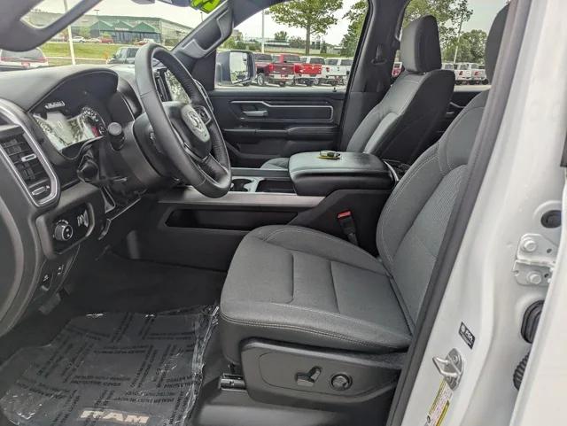 2024 RAM 1500 Big Horn Crew Cab 4x4 57 Box