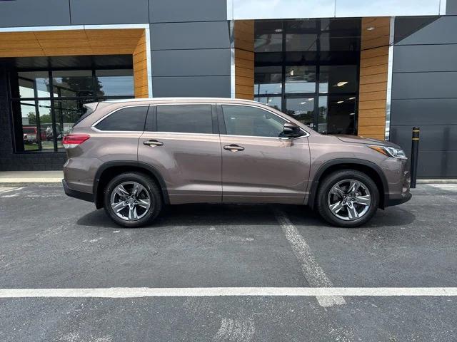 2018 Toyota Highlander Limited Platinum
