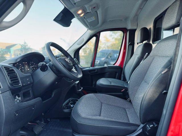 2025 Ram ProMaster Cargo Van Tradesman Low Roof 136" WB w/Pass Seat